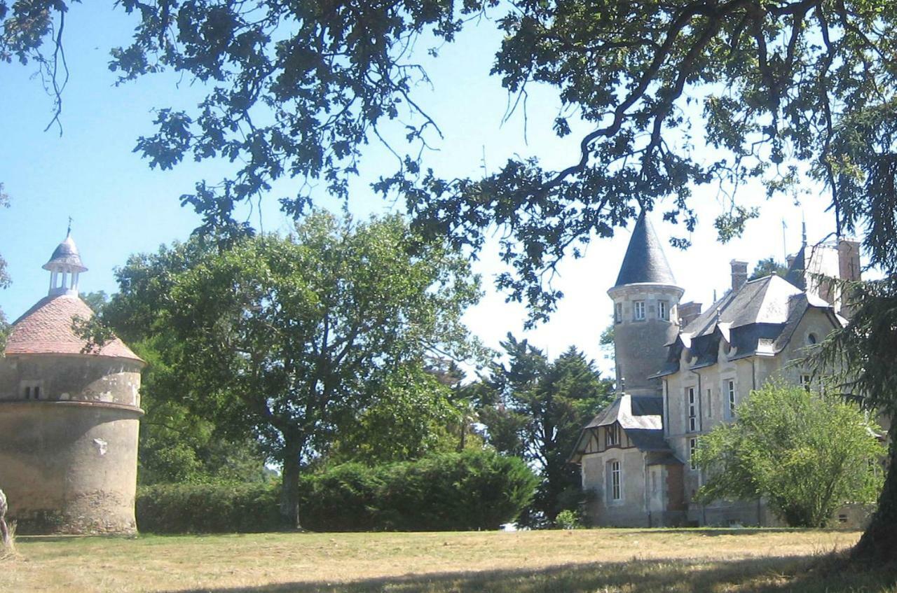 Chateau Breduriere Moutiers-sur-le-Lay Dış mekan fotoğraf